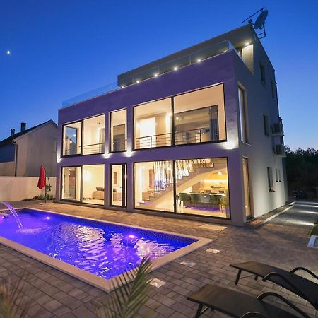 Rhapsody In Green - Luxury Villa In Zadar Crno Ngoại thất bức ảnh