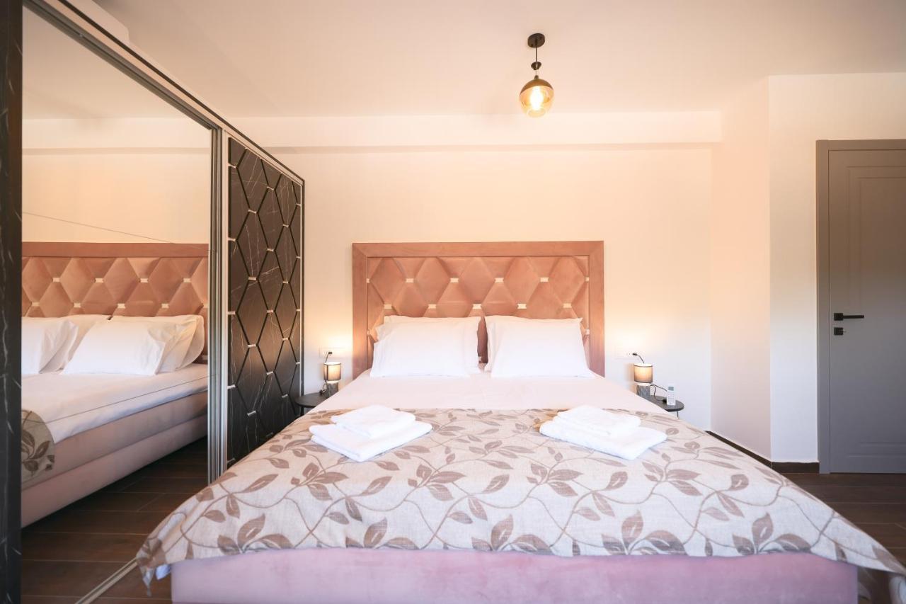 Rhapsody In Green - Luxury Villa In Zadar Crno Ngoại thất bức ảnh