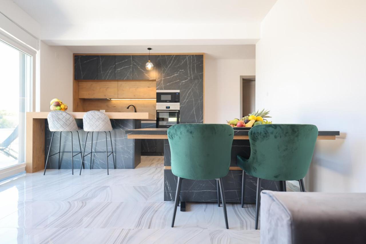 Rhapsody In Green - Luxury Villa In Zadar Crno Ngoại thất bức ảnh