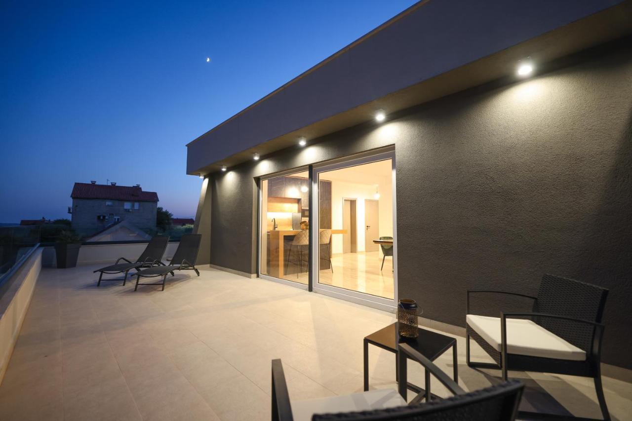 Rhapsody In Green - Luxury Villa In Zadar Crno Ngoại thất bức ảnh