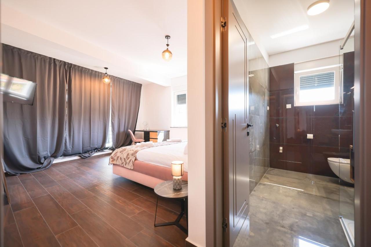 Rhapsody In Green - Luxury Villa In Zadar Crno Ngoại thất bức ảnh